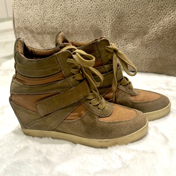 Steve Madden Wedgie Sneakers - Picture 2 of 3